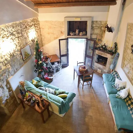 Holiday home Cozy In With House A Panoramic View Modica