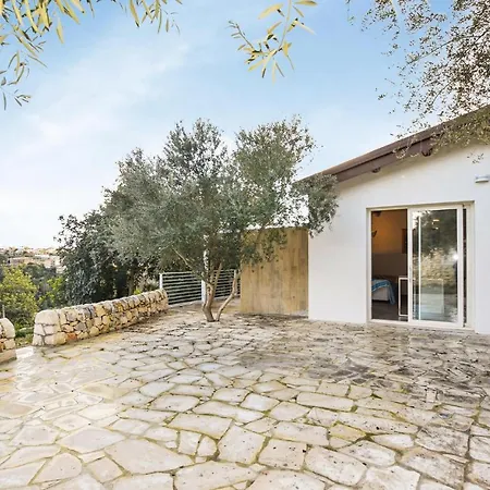 Cozy In With House A Panoramic View Modica